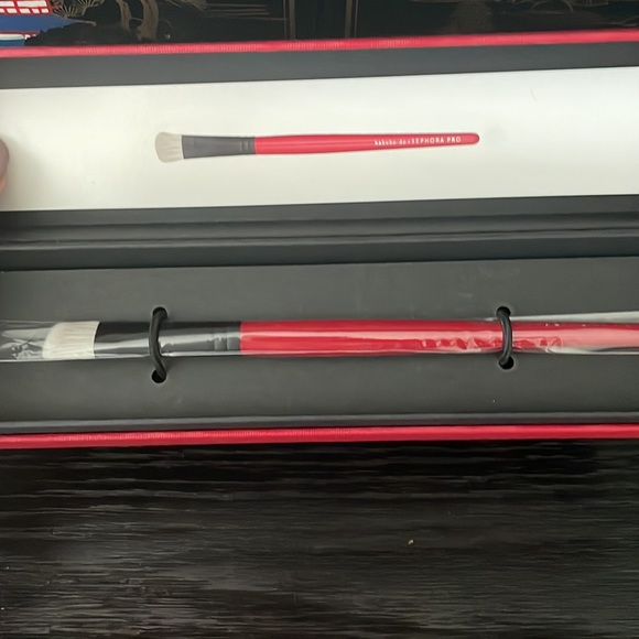 Set of 2 hakuho-do + Sephora Pro Brushes - Picture 9 of 13